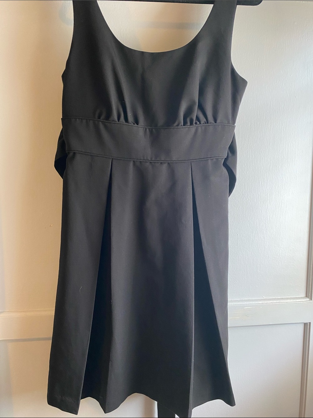 grass collection Black Pleated Midi Dress with Scoop Neck Y2K